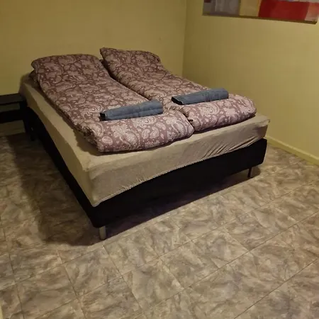 Warm And Cozy Cottage, Great Location Летний дом Kvaloya